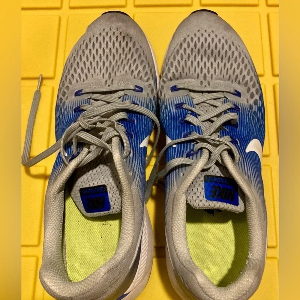 Nike Zoom‎ Men’s Size 10.5 Blue/Gray Shoes